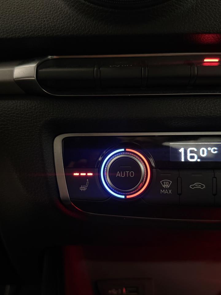 2019 Audi A3 KOMFORT | CARPLAY | SUNROOF | BROWN INT. Photo