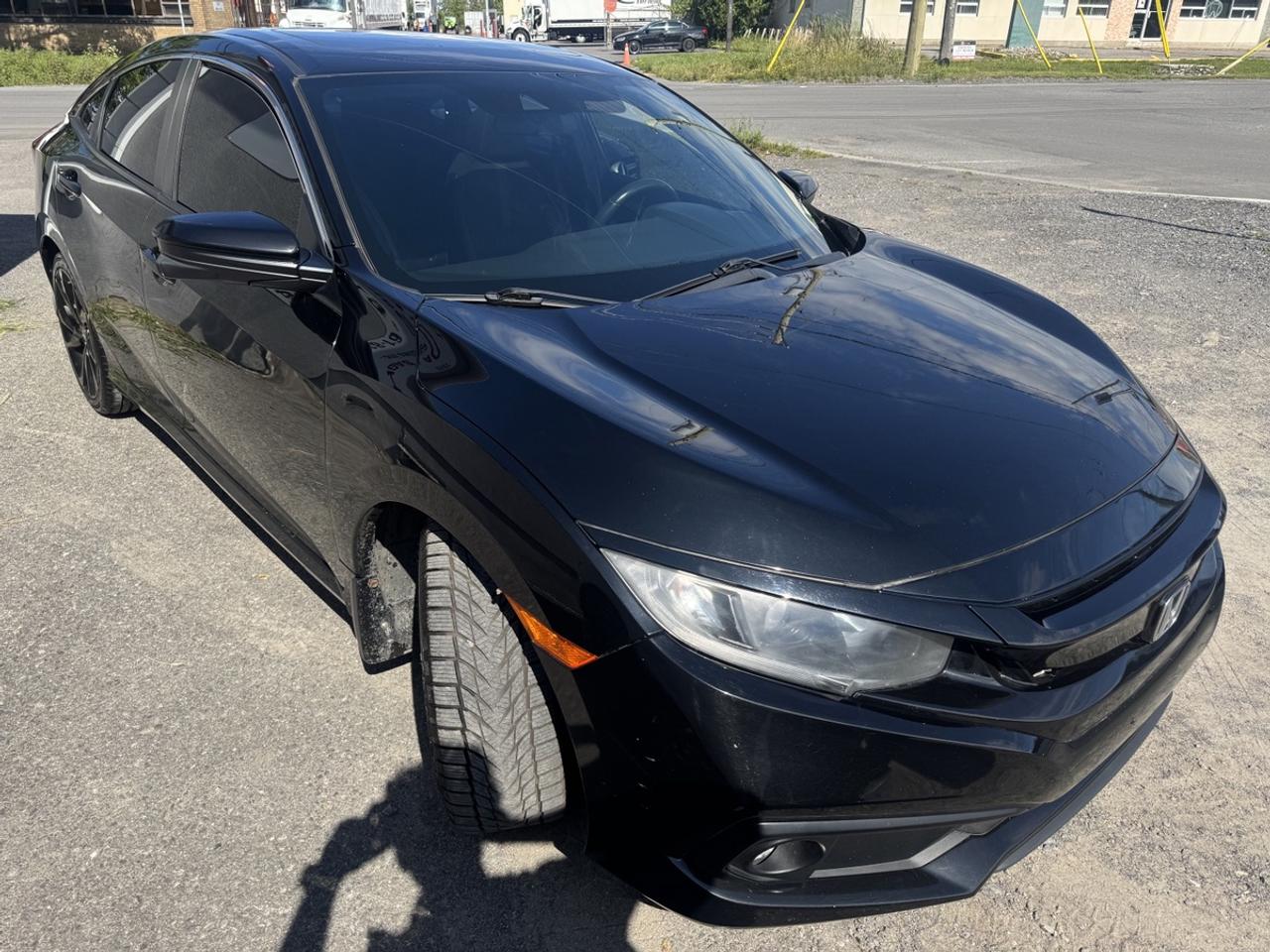 2019 Honda Civic Sport Photo