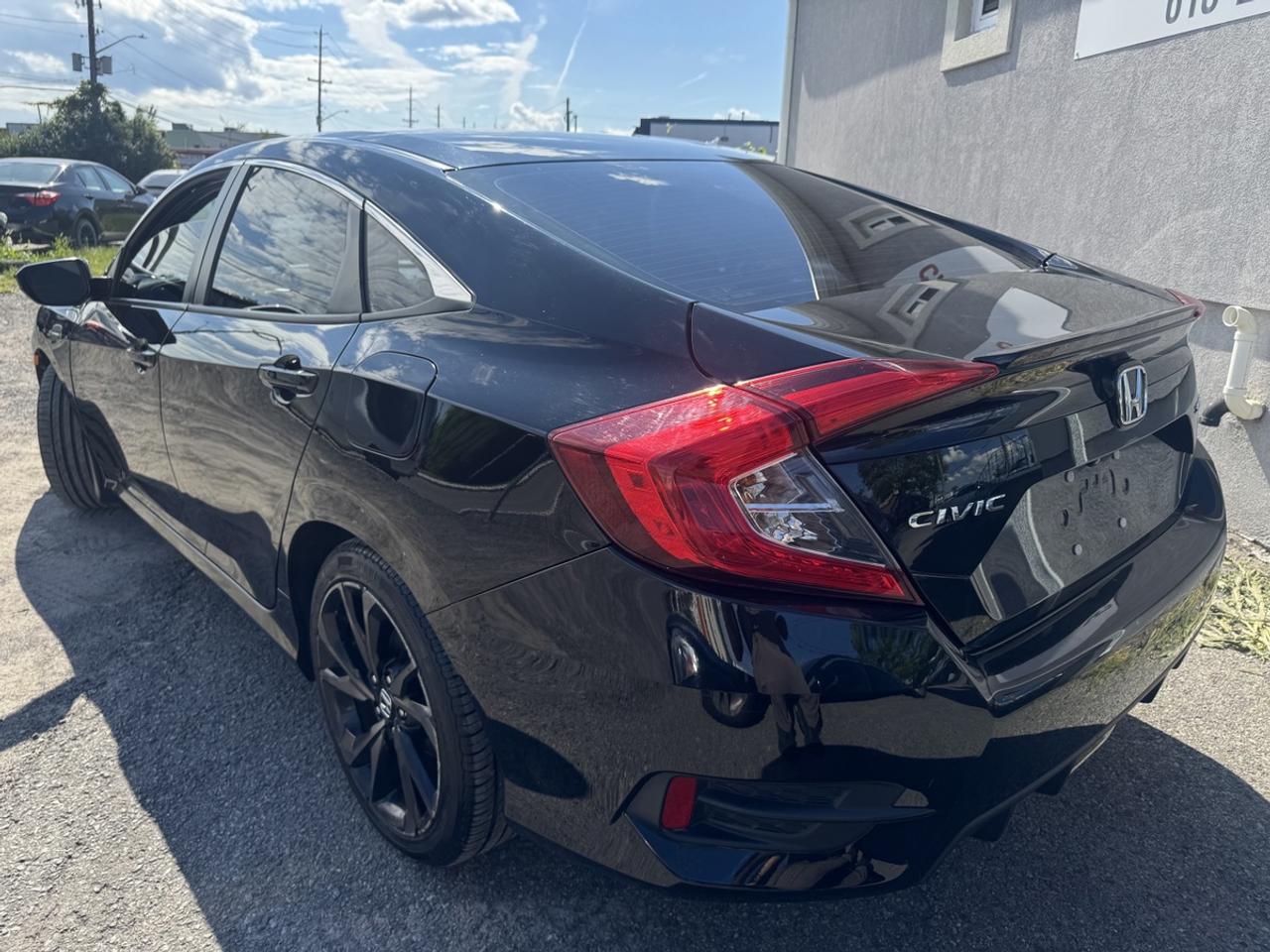 2019 Honda Civic Sport Photo