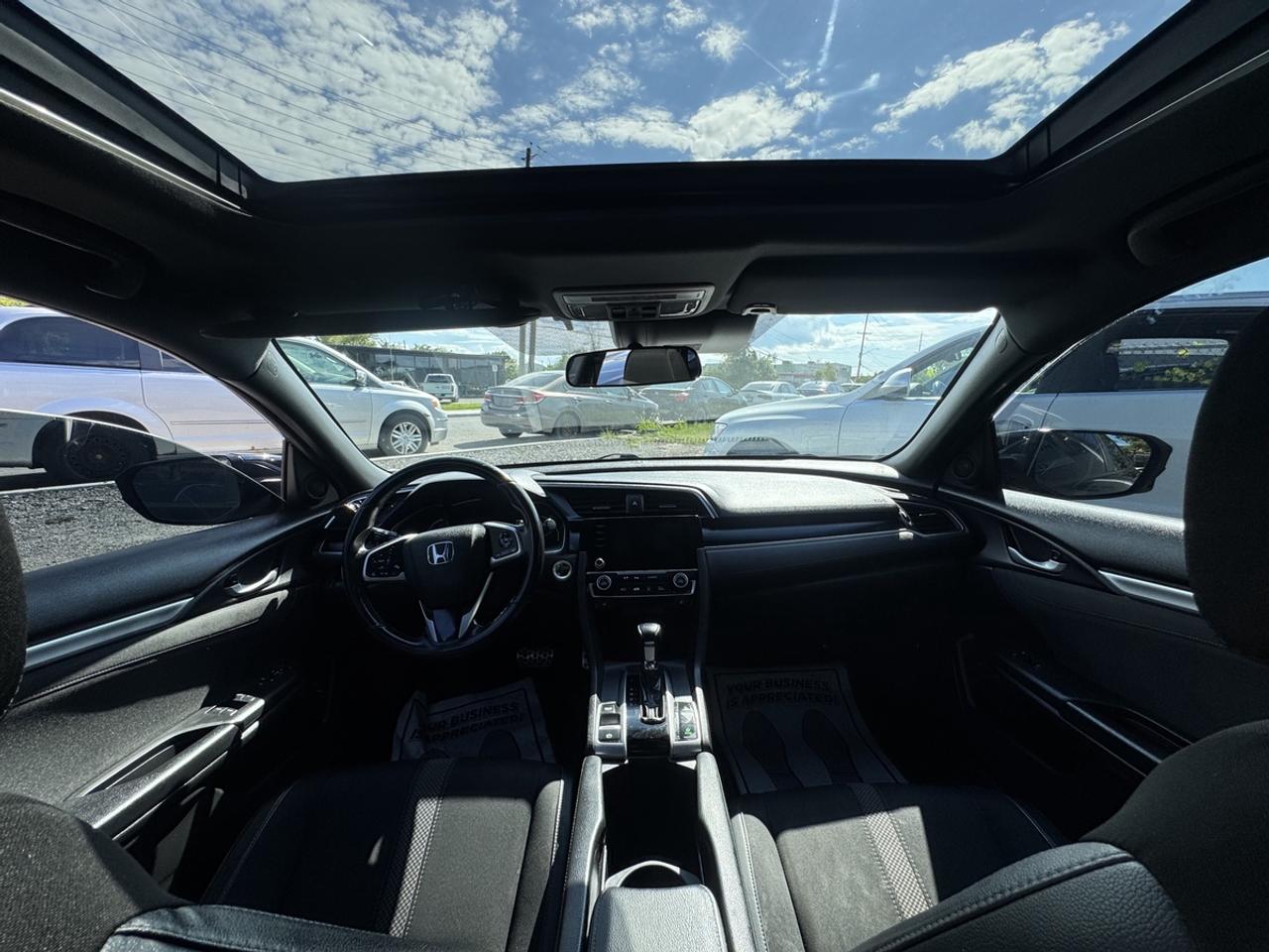 2019 Honda Civic Sport Photo