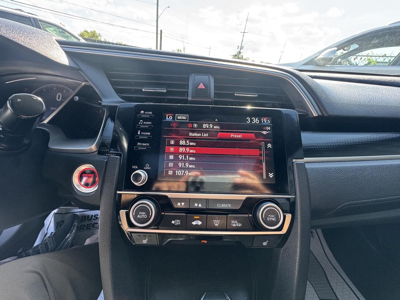 2019 Honda Civic Sport Photo