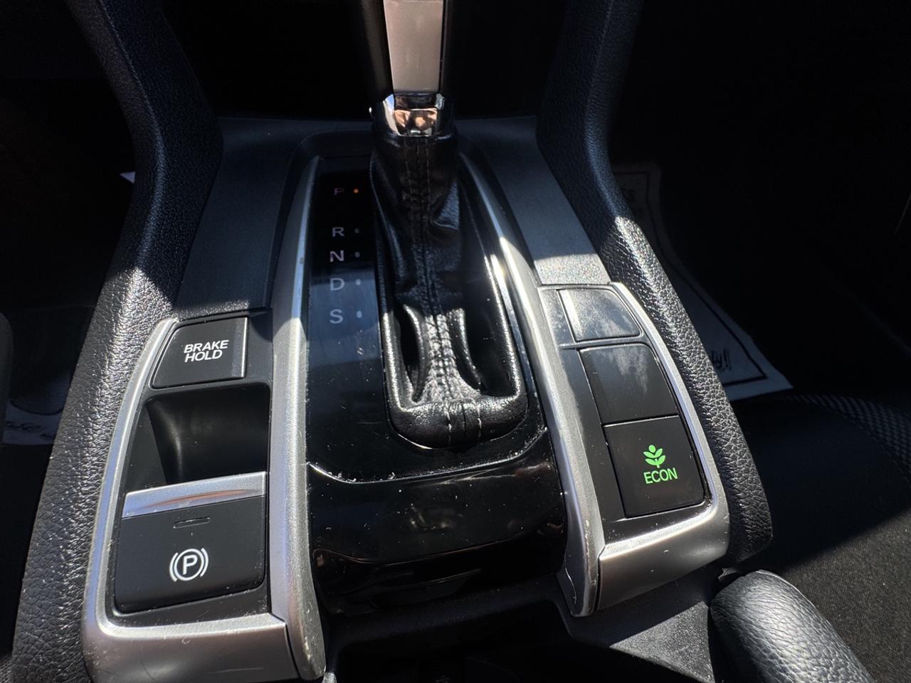 2019 Honda Civic Sport Photo