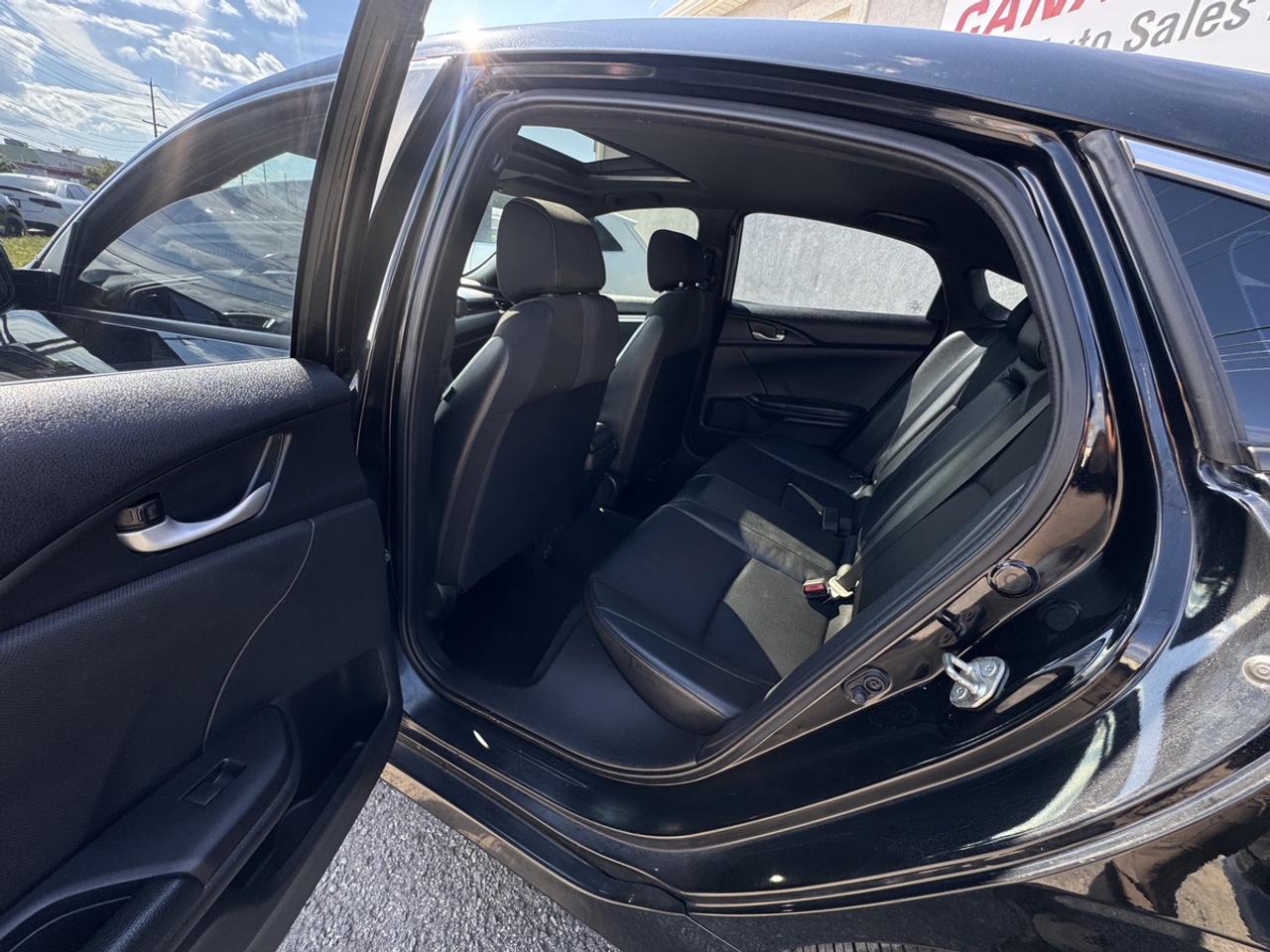 2019 Honda Civic Sport Photo