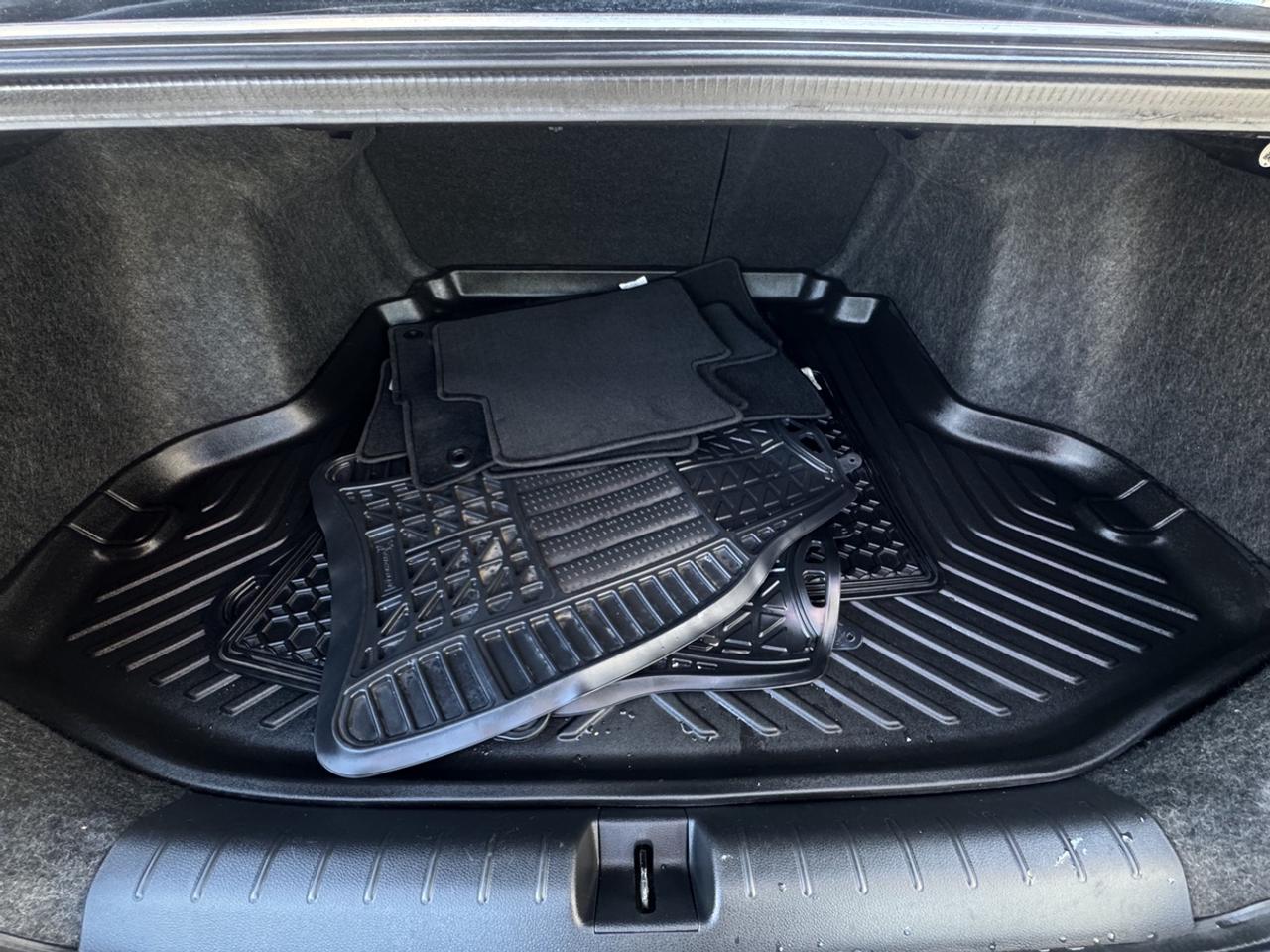 2019 Honda Civic Sport Photo