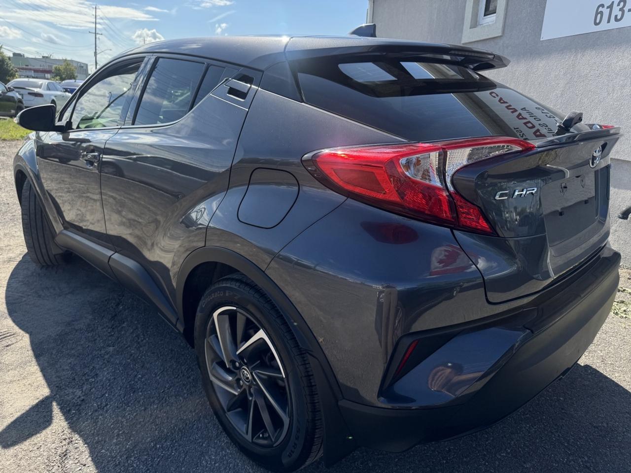 2021 Toyota C-HR Limited Photo