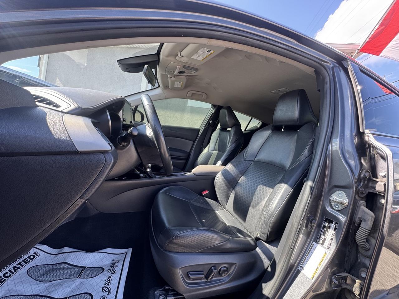 2021 Toyota C-HR Limited Photo