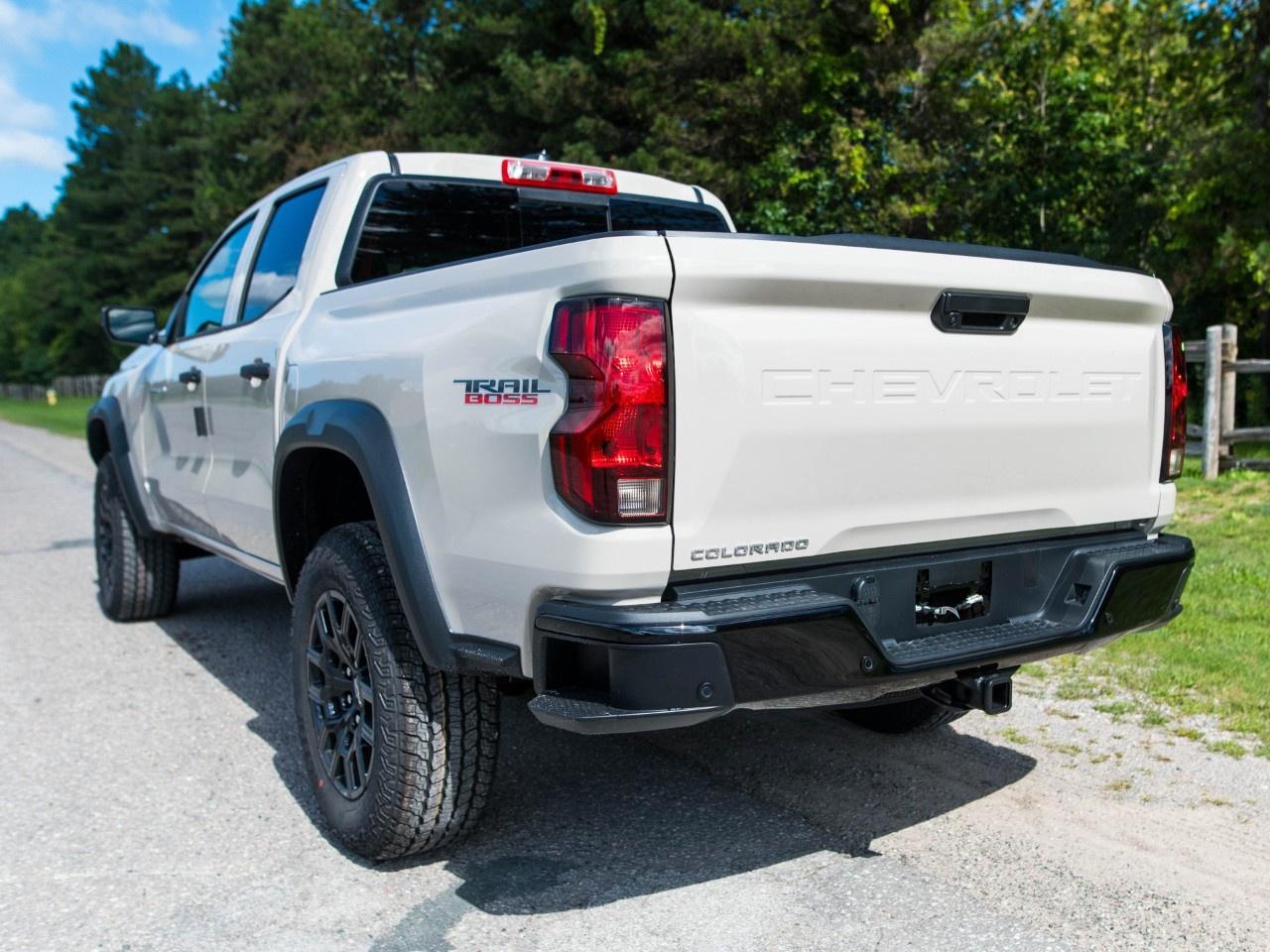 2026 Chevrolet Colorado Crew Cab Short Box 4-Wheel Drive Trail Boss Photo