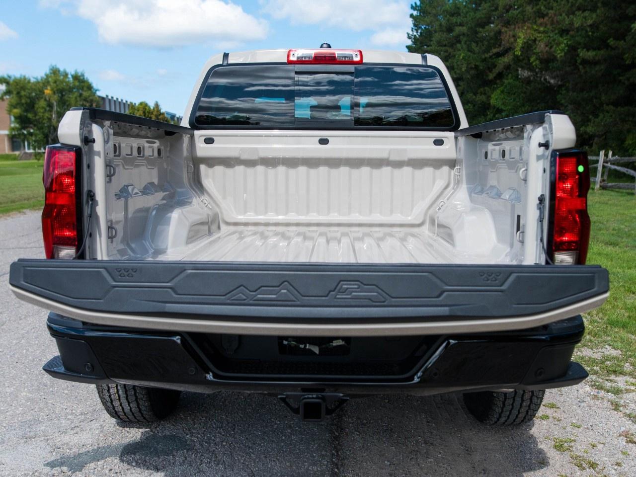 2026 Chevrolet Colorado Crew Cab Short Box 4-Wheel Drive Trail Boss Photo
