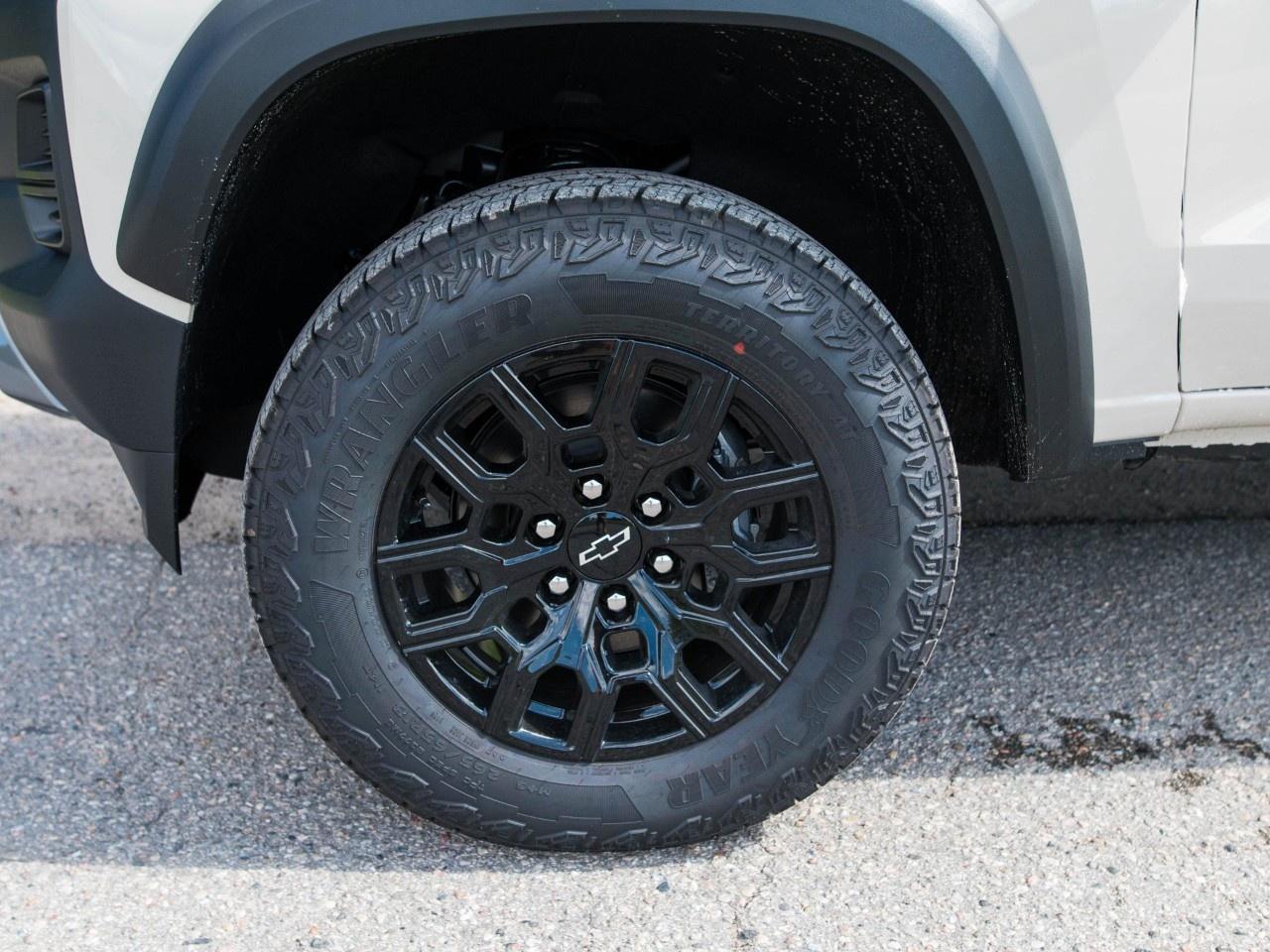 2026 Chevrolet Colorado Crew Cab Short Box 4-Wheel Drive Trail Boss Photo