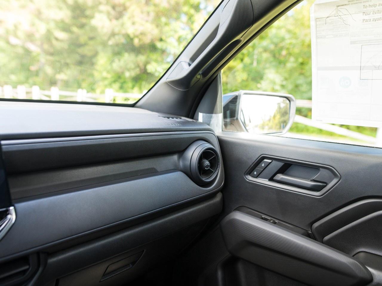 2026 Chevrolet Colorado Crew Cab Short Box 4-Wheel Drive Trail Boss Photo