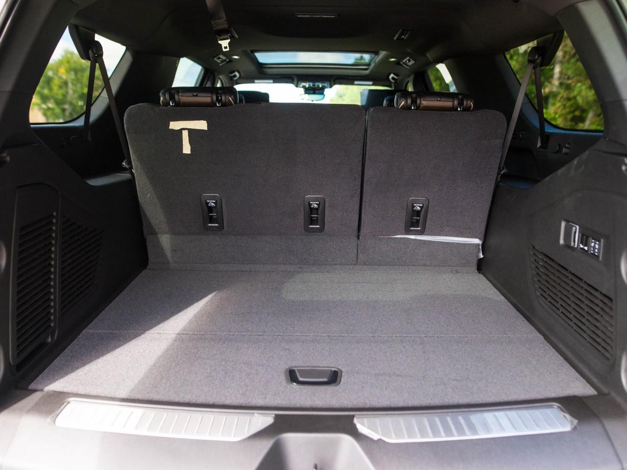 2026 GMC Yukon XL 4WD 4DR DENALI ULTIMATE Photo