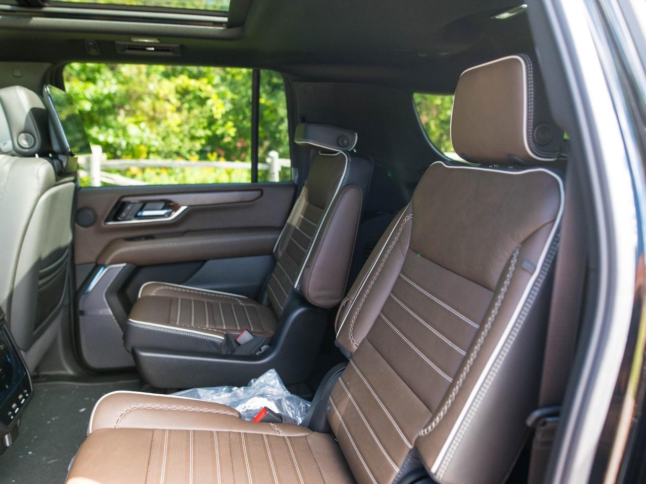 2026 GMC Yukon XL 4WD 4DR DENALI ULTIMATE Photo