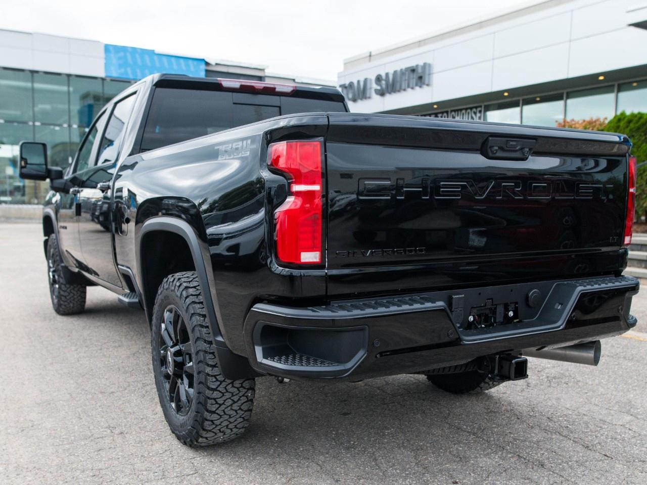 2026 Chevrolet SILVERADO 2500HD 4WD Crew Cab Standard Box LT Photo