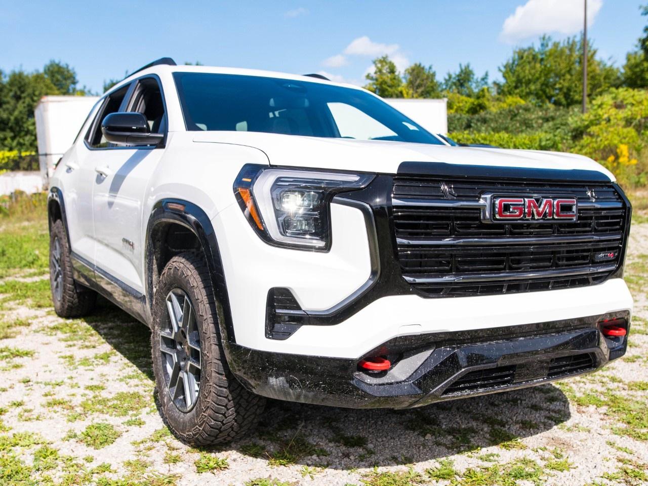 2027 GMC Terrain AWD AT4 Photo