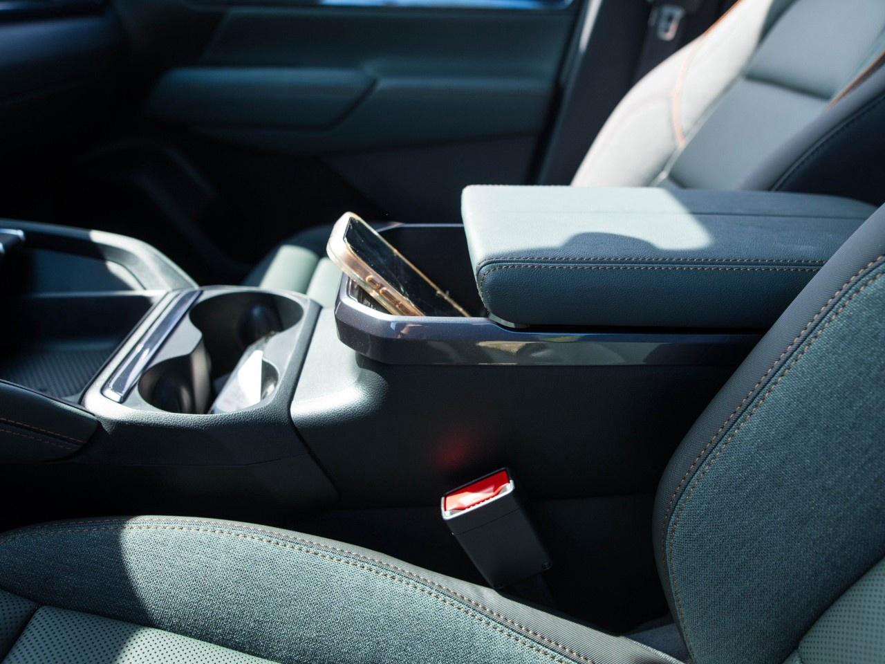 2027 GMC Terrain AWD AT4 Photo