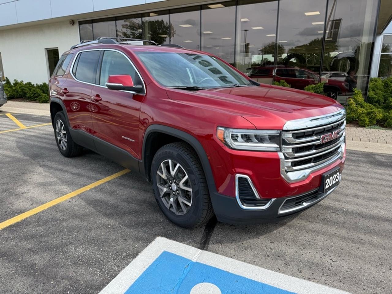 2023 GMC Acadia SLE Photo