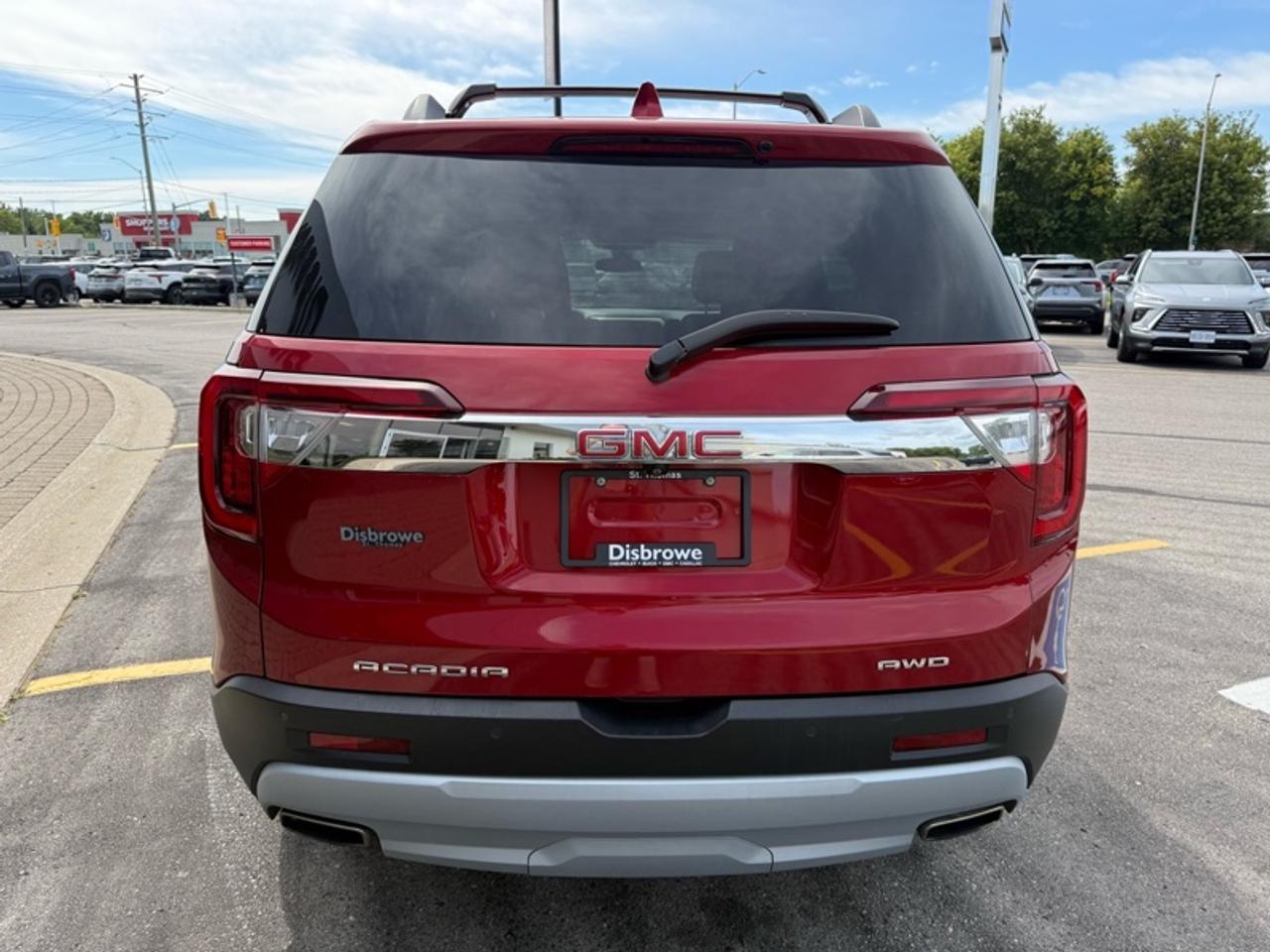 2023 GMC Acadia SLE Photo4