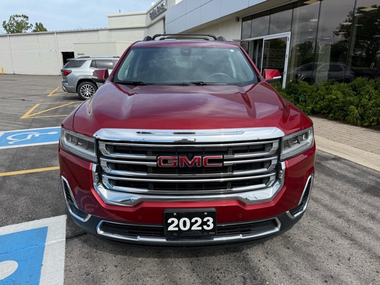 2023 GMC Acadia SLE Photo1