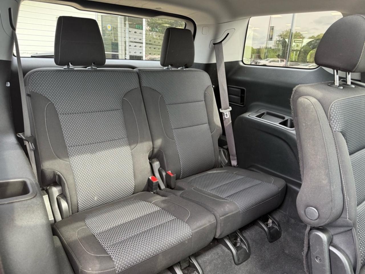2023 GMC Acadia SLE Photo