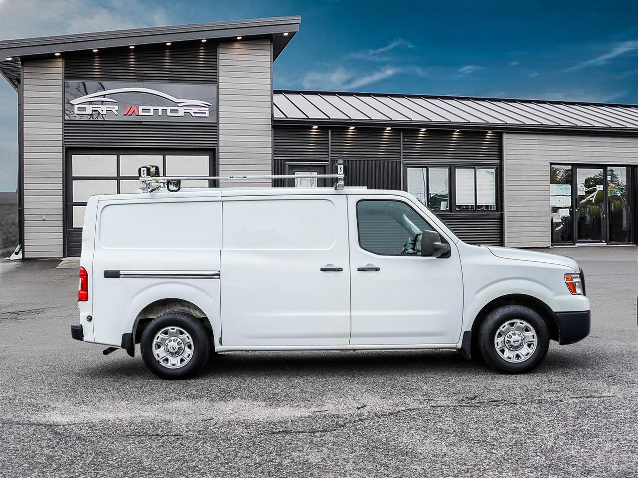 2019 Nissan NV Cargo NV2500 HD S Photo2