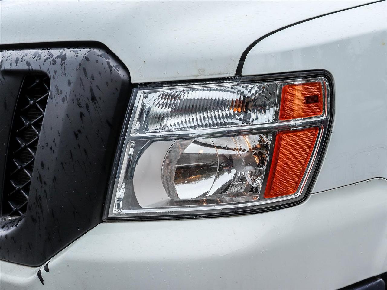 2019 Nissan NV Cargo NV2500 HD S Photo