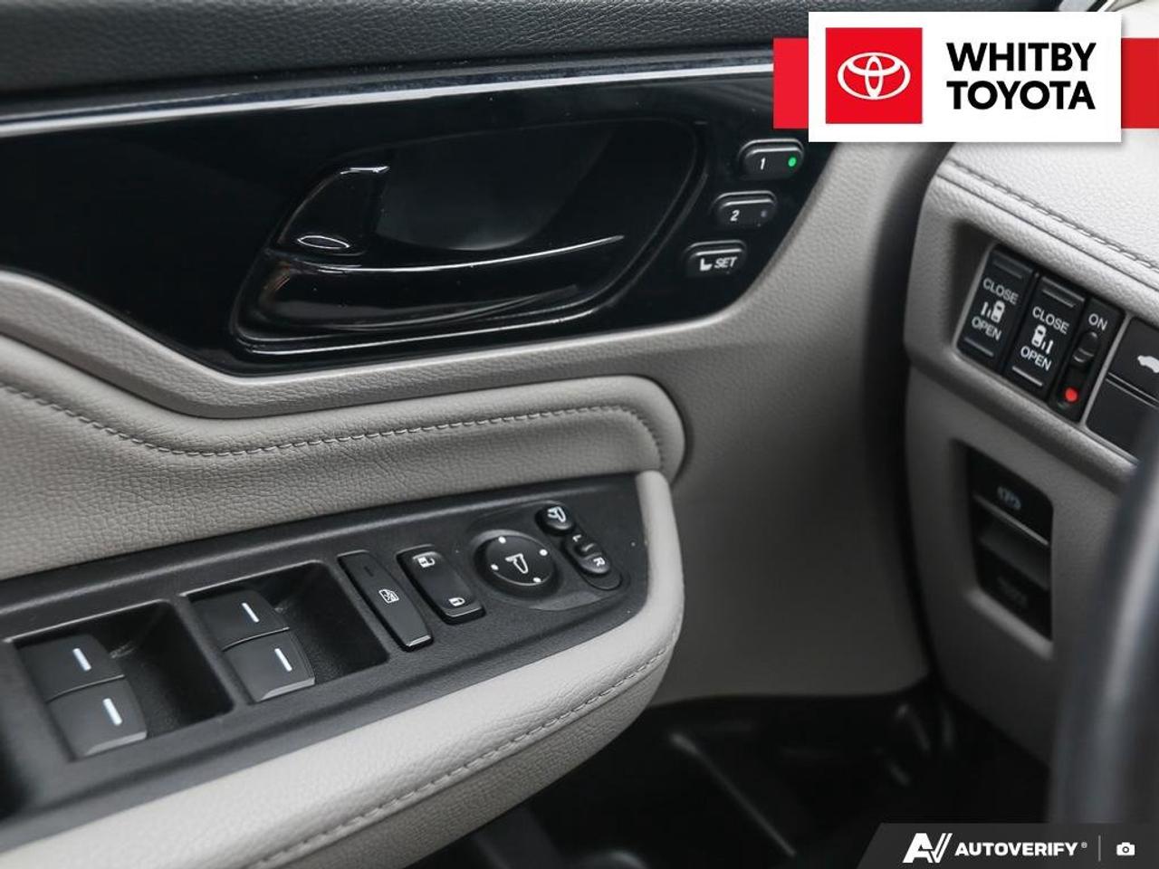 2019 Honda Odyssey Touring 3.5L Photo