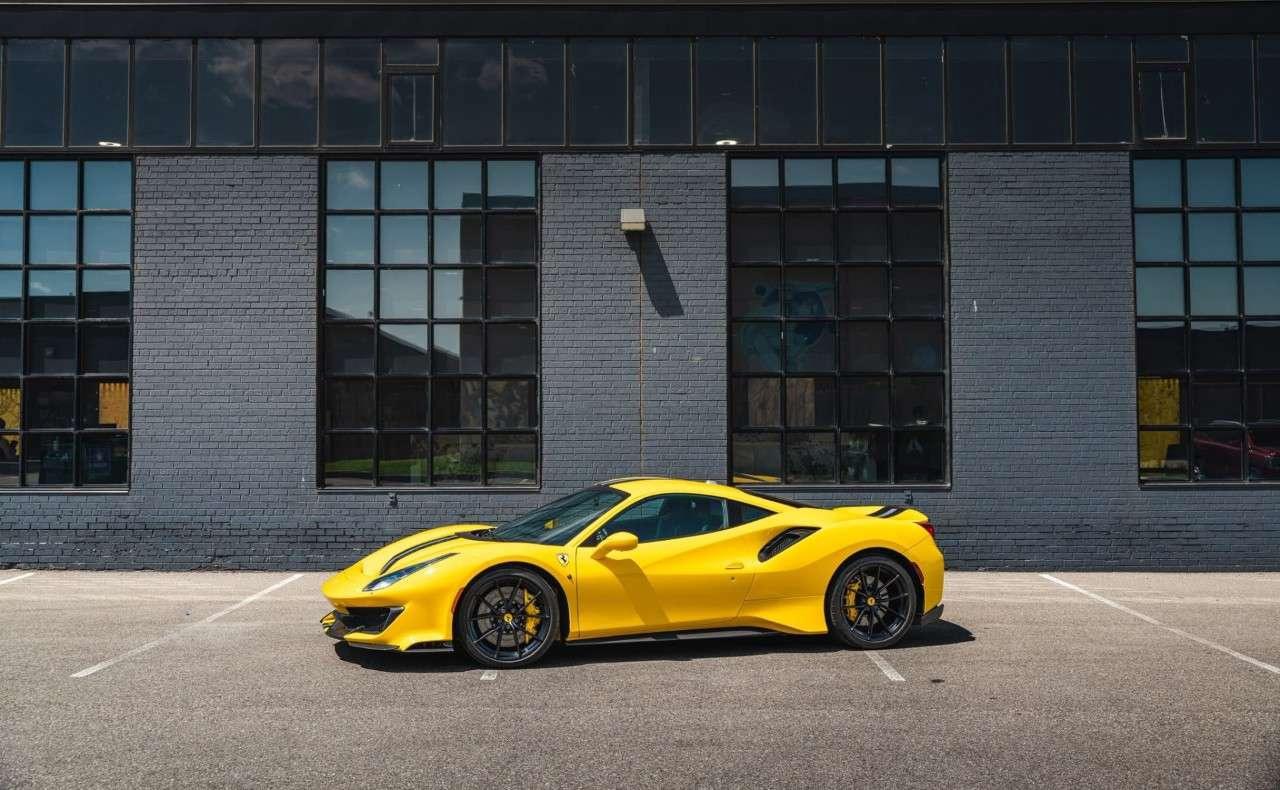 2019 Ferrari 488 Coupe Photo