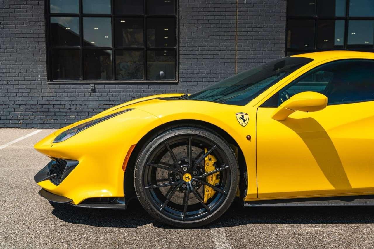 2019 Ferrari 488 Coupe Photo