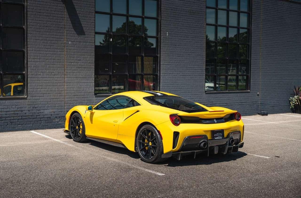 2019 Ferrari 488 Coupe Photo