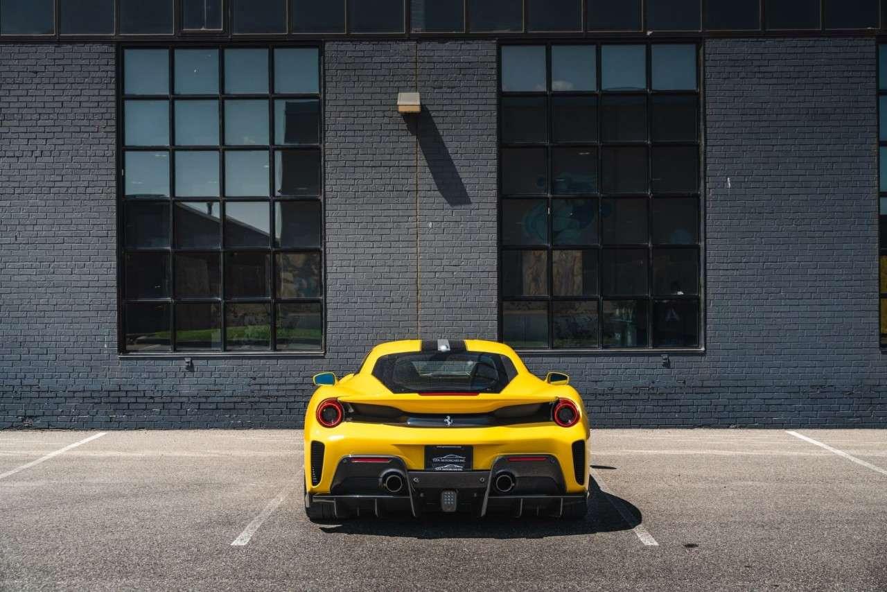 2019 Ferrari 488 Coupe Photo