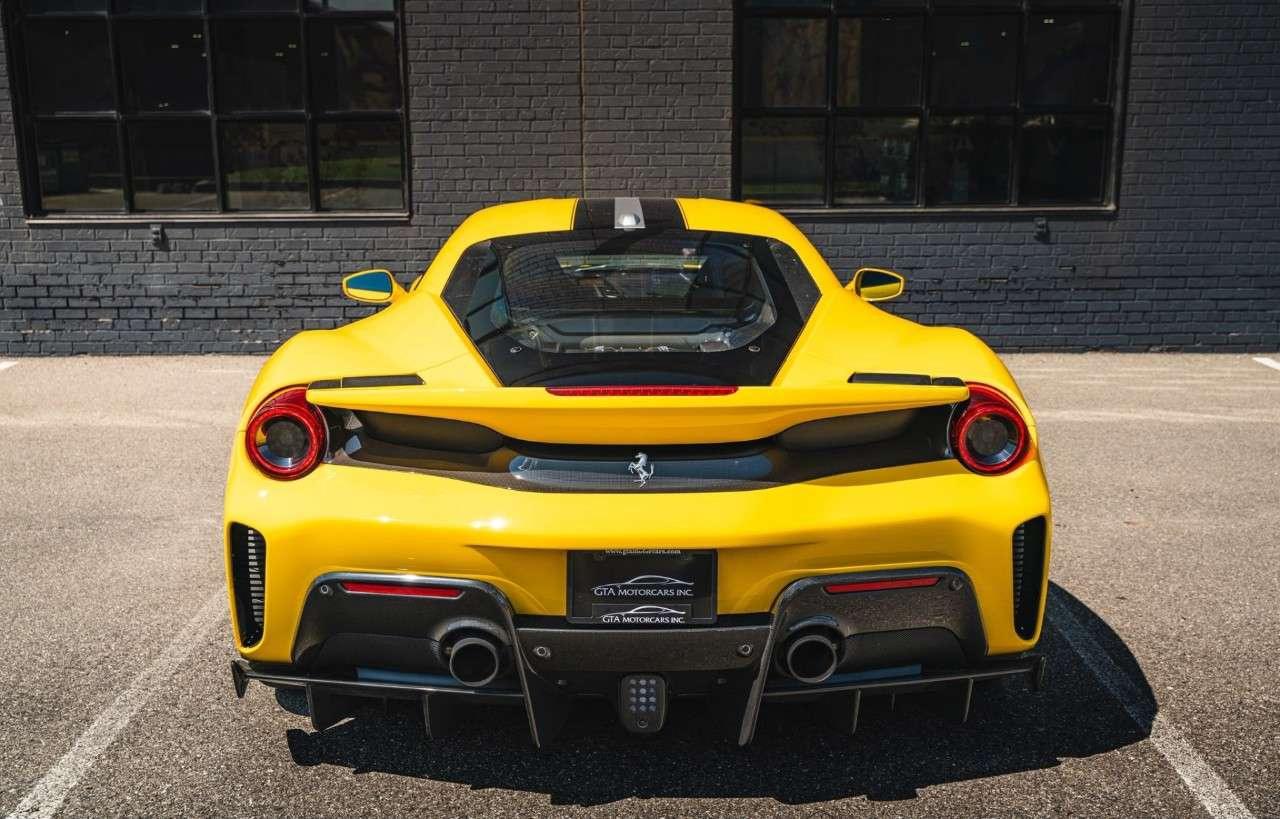 2019 Ferrari 488 Coupe Photo