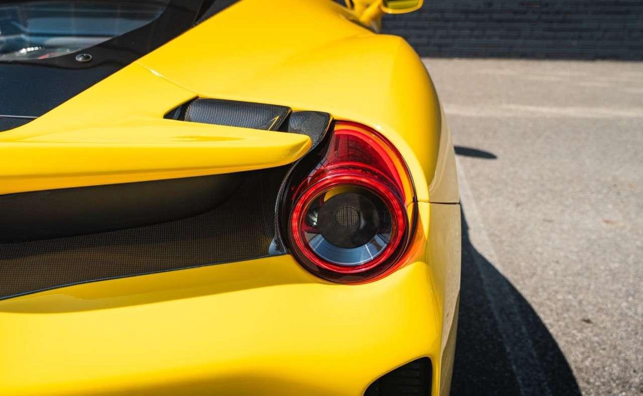 2019 Ferrari 488 Coupe Photo