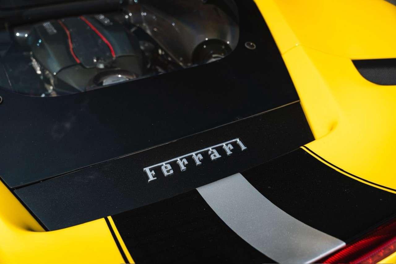 2019 Ferrari 488 Coupe Photo