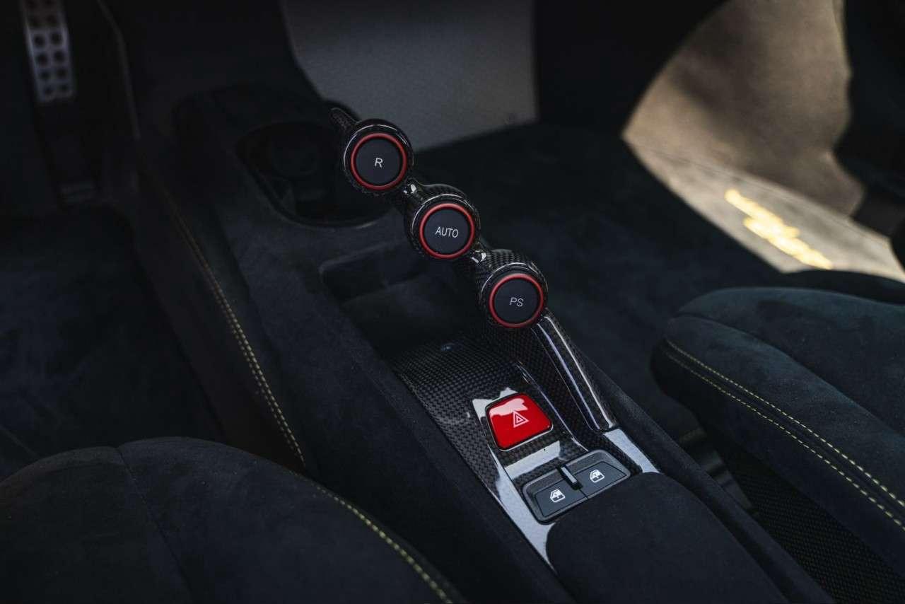 2019 Ferrari 488 Coupe Photo