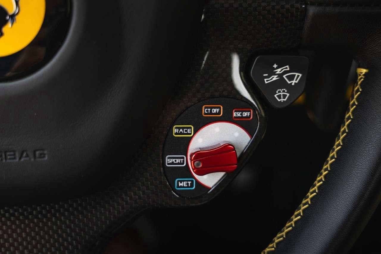 2019 Ferrari 488 Coupe Photo