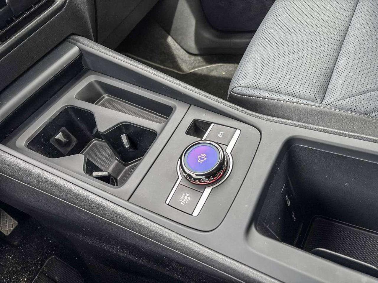 2026 Volkswagen Tiguan Comfortline 4MOTION   Apple Car Play   Android Auto Photo