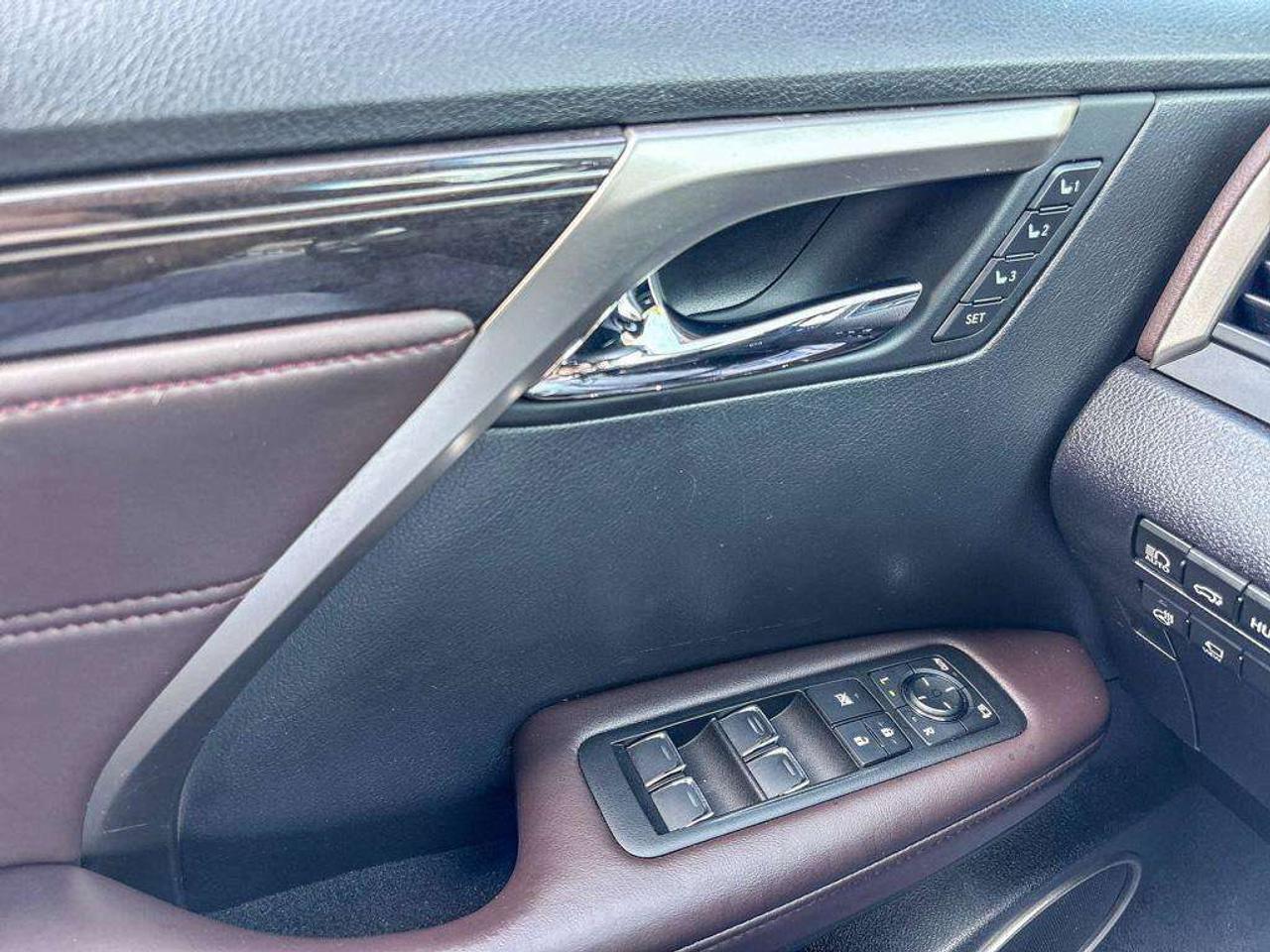 2019 Lexus RX 350   Leather   Heated Seats   Dual-Climate Control Photo