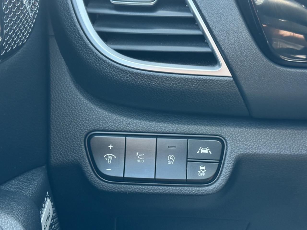2021 Kia Seltos SX Turbo Photo
