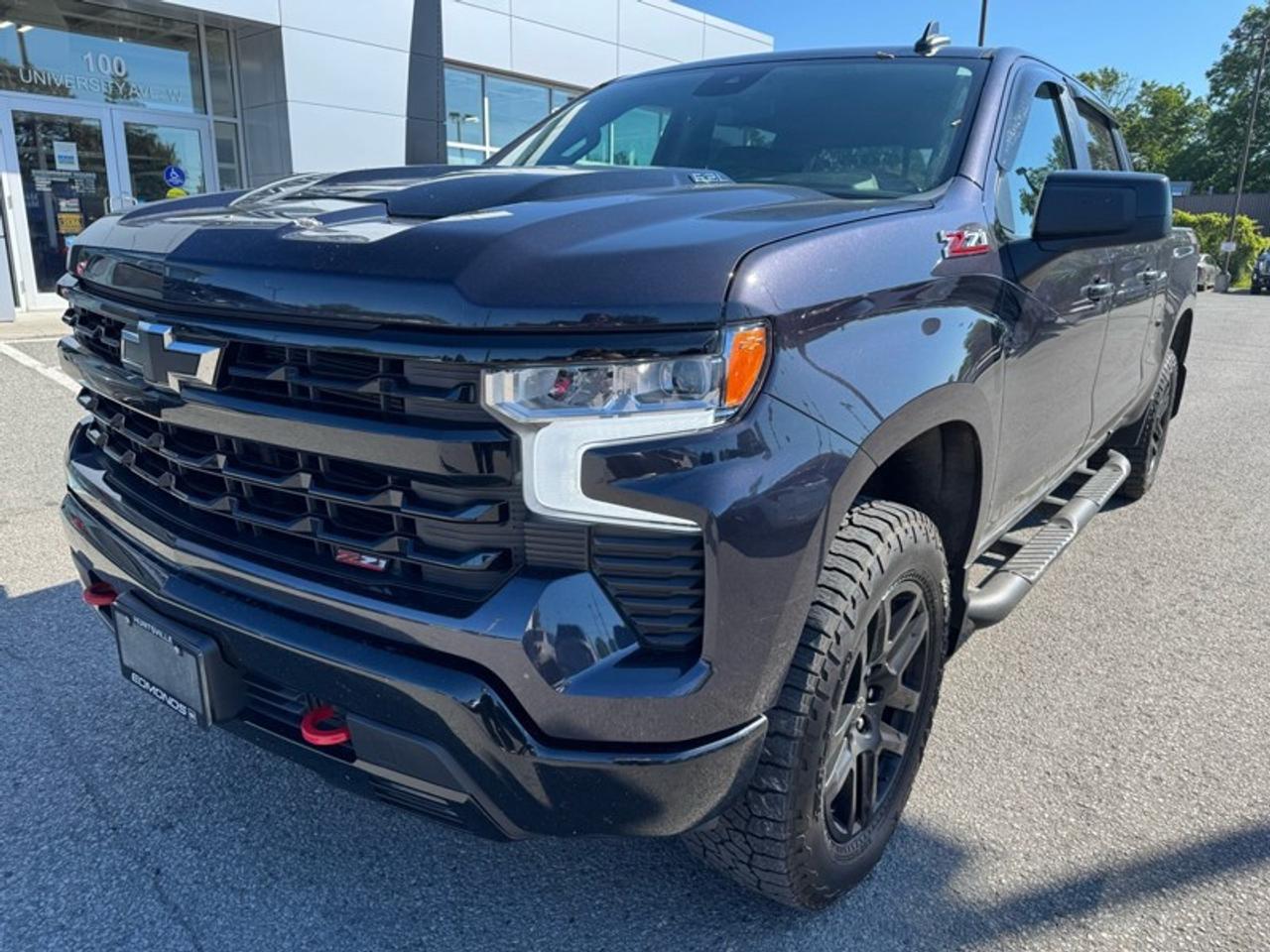 2024 Chevrolet Silverado 1500 Crew Cab Standard Box 4-Wheel Drive LT Trail Boss Photo1
