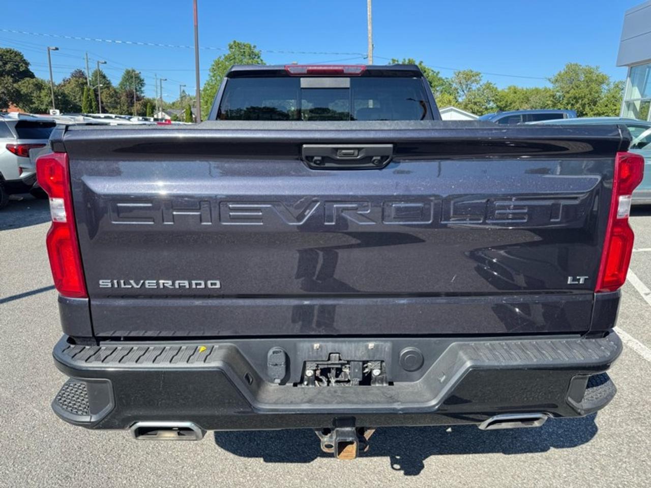 2024 Chevrolet Silverado 1500 Crew Cab Standard Box 4-Wheel Drive LT Trail Boss Photo