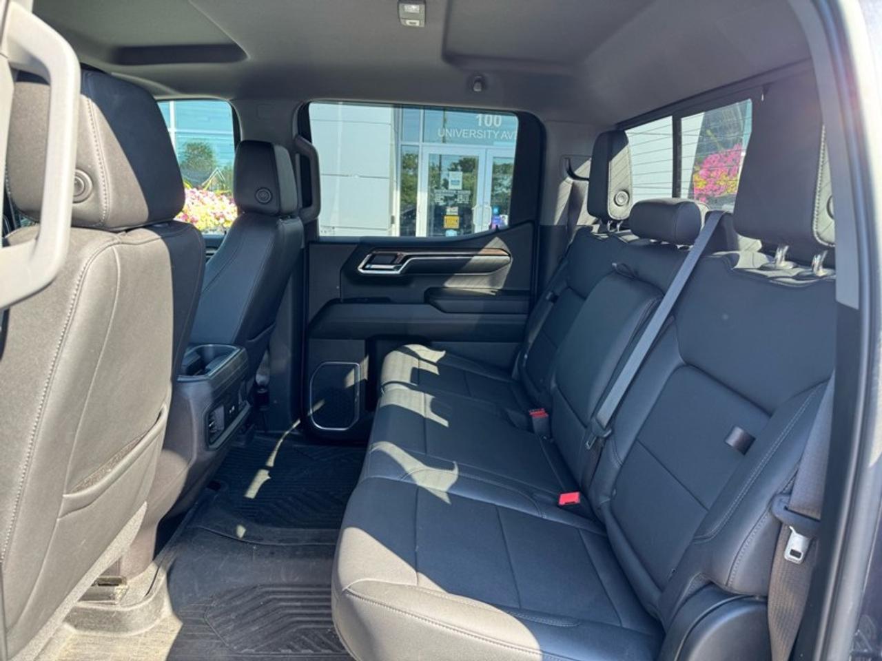 2024 Chevrolet Silverado 1500 Crew Cab Standard Box 4-Wheel Drive LT Trail Boss Photo