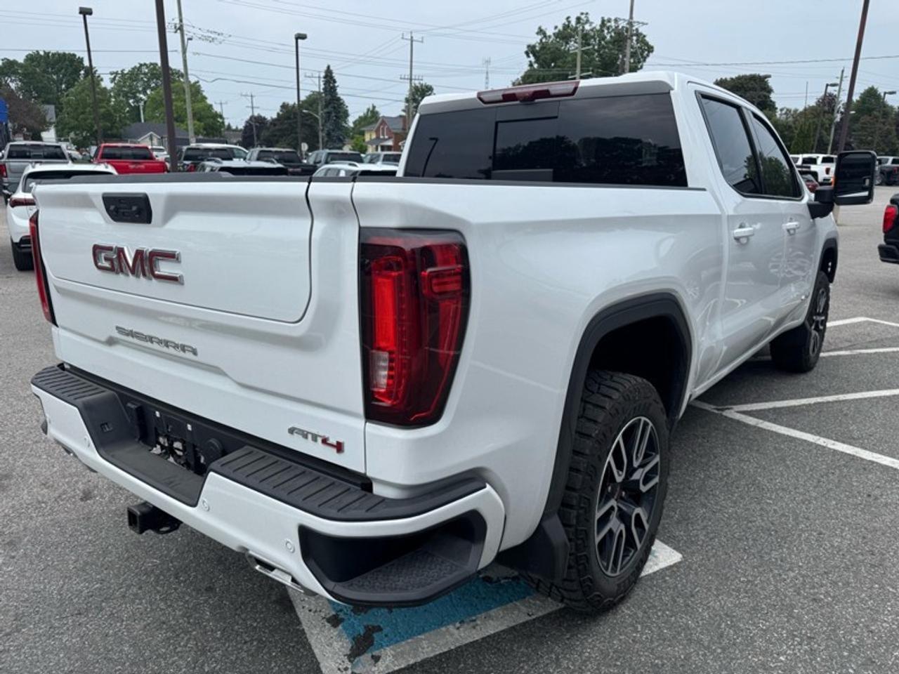2026 GMC Sierra 1500 Crew Cab Short Box 4-Wheel Drive AT4 Photo
