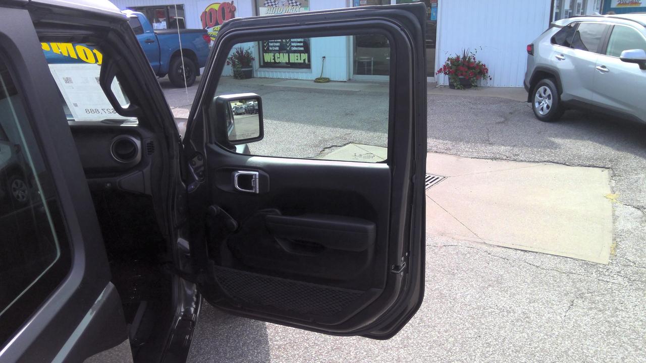 2022 Jeep Wrangler Sport 2dr 4x4 Photo