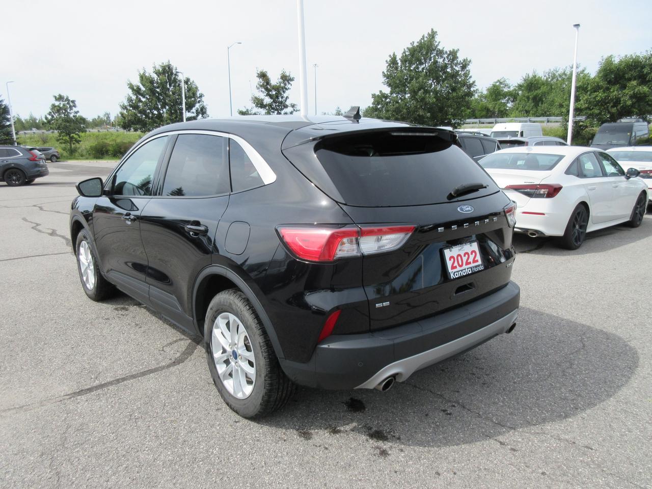 2022 Ford Escape SE 4dr All-Wheel Drive Photo