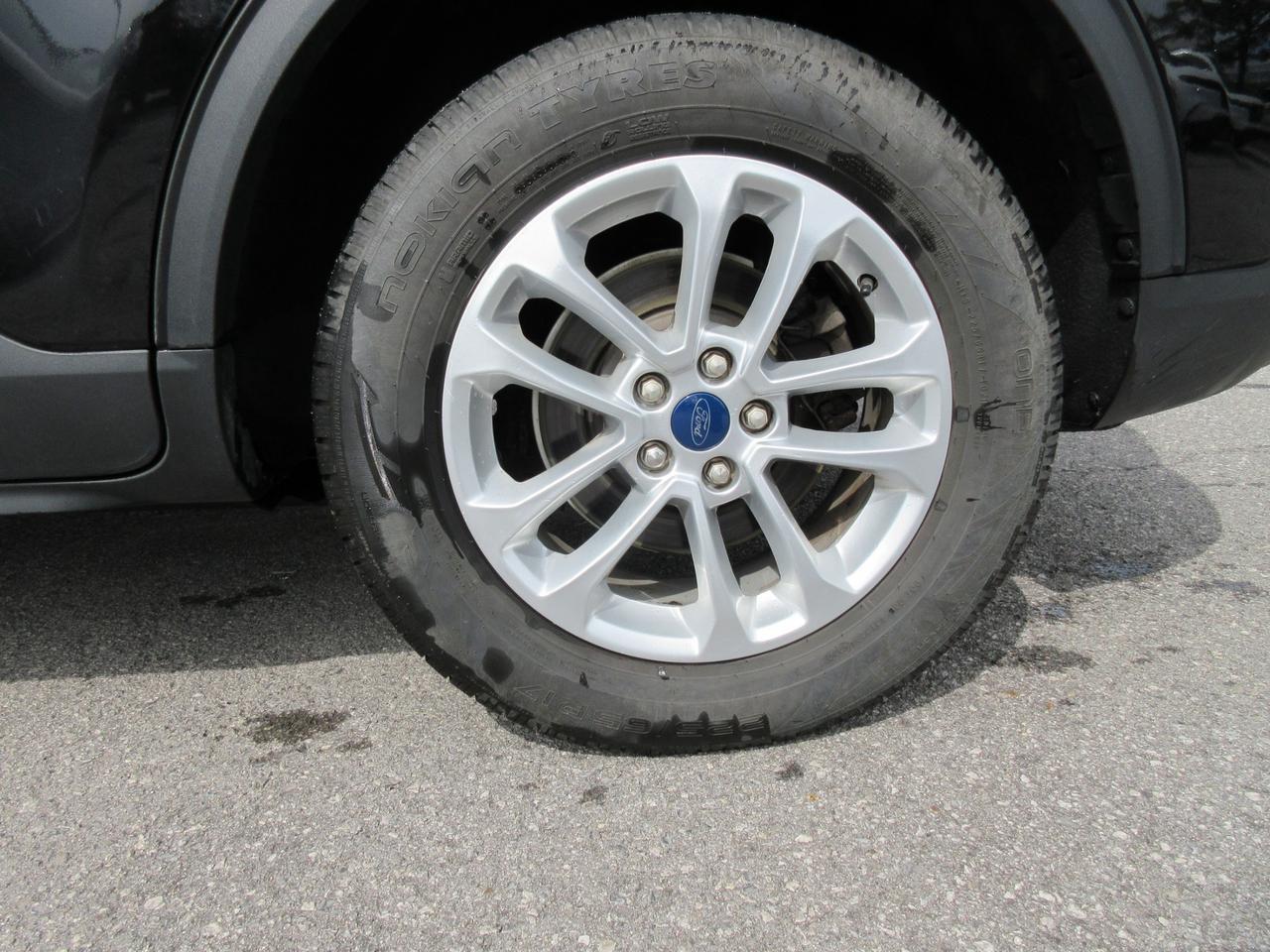 2022 Ford Escape SE 4dr All-Wheel Drive Photo
