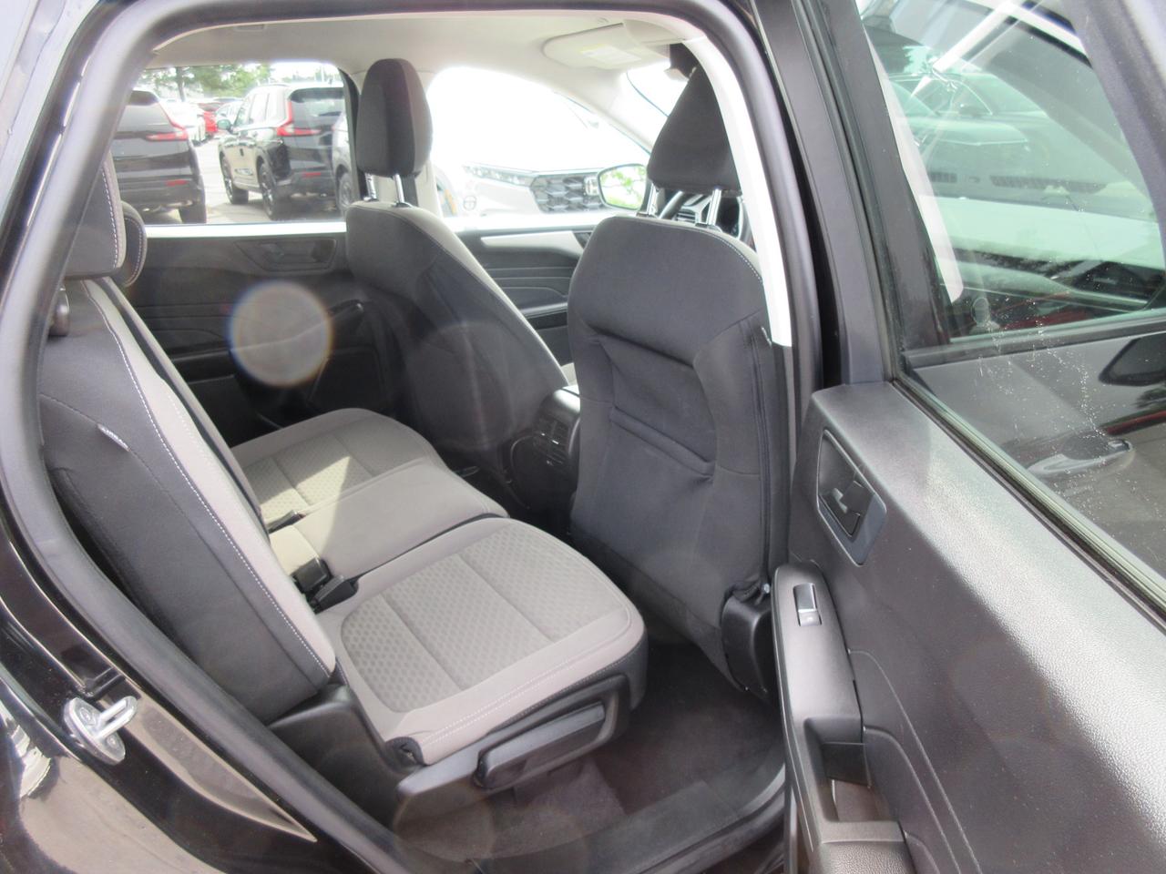 2022 Ford Escape SE 4dr All-Wheel Drive Photo