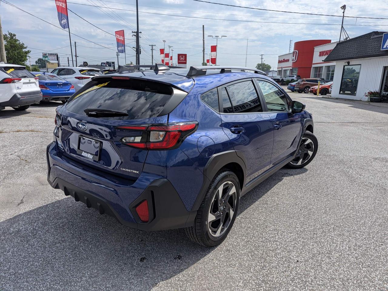 2024 Subaru Crosstrek Limited 4dr All-Wheel Drive Photo