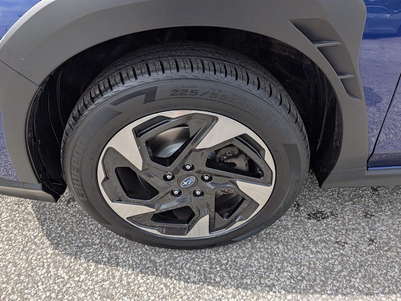 2024 Subaru Crosstrek Limited 4dr All-Wheel Drive Photo
