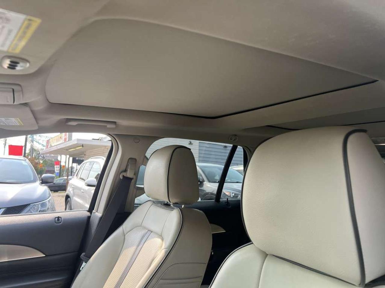 2015 Lincoln MKX 4dr All-wheel Drive Automatic Photo