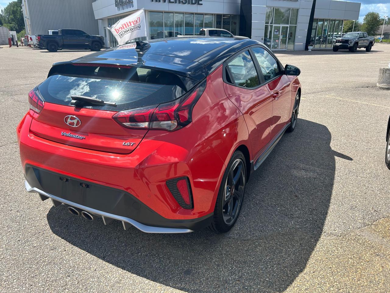 2019 Hyundai Veloster  Photo